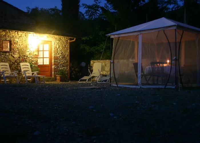 منزل ريفي Podere La Cava *